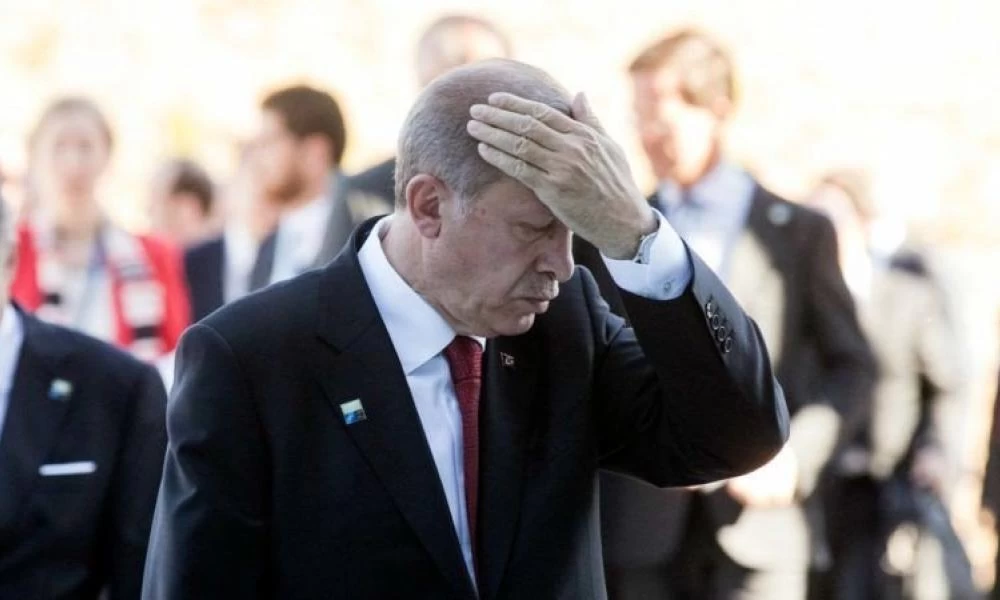 H «κρυφή θηλειά» στο λαιμό του Ερντογάν μόλις «έσφιξε» λίγο παραπάνω
